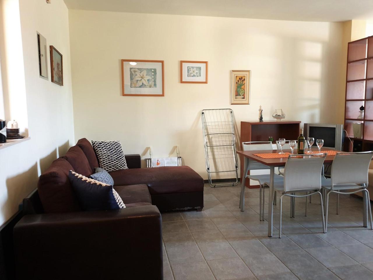 Apartments Bellevue Novalja Bagian luar foto